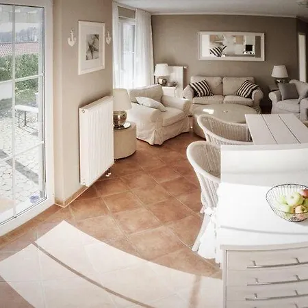 Apartment Large Comfortable By The Sea *