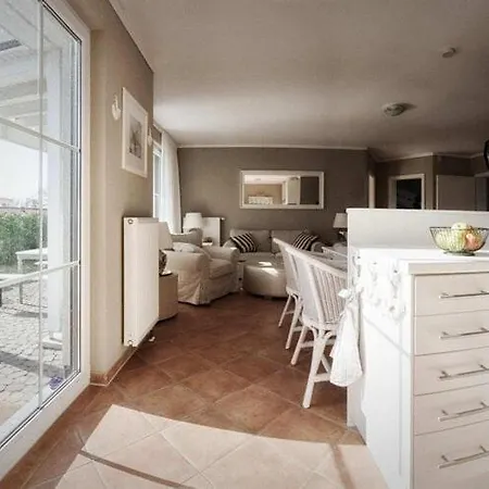 Apartment Large Comfortable By The Sea *